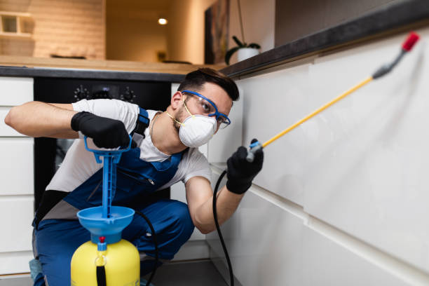 Best Exterminator Services  in Midlothian, VA